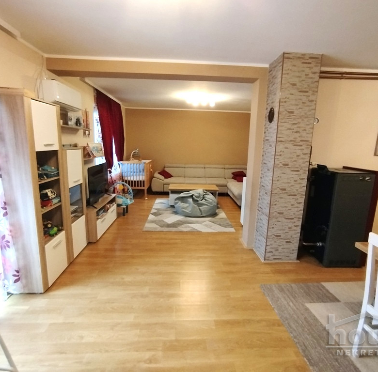 Kuća Prodaja Novi Sad  181 m2