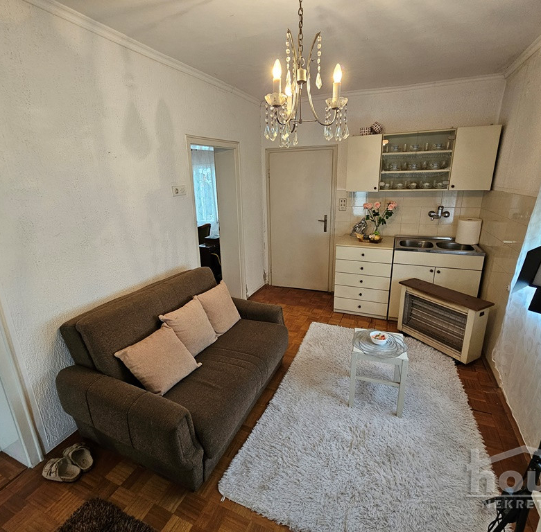 Kuća Prodaja Novi Sad  172 m2