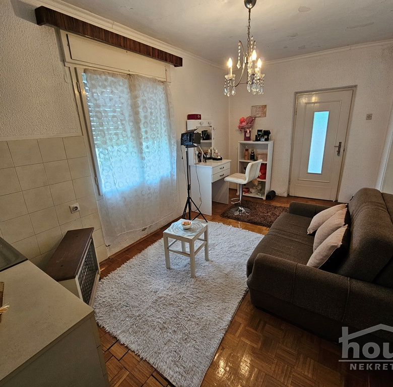 Kuća Prodaja Novi Sad  172 m2