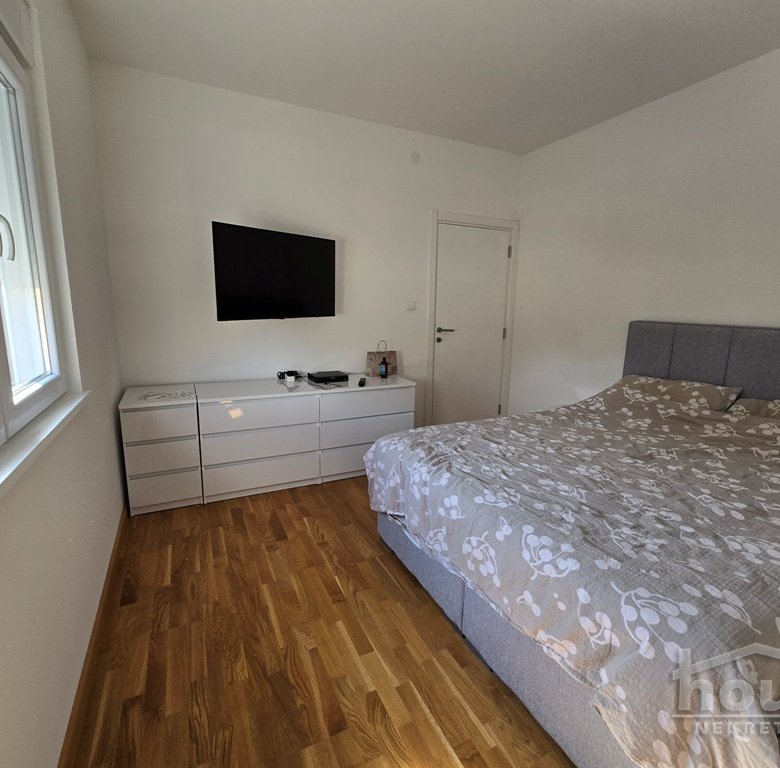 Kuća Prodaja Novi Sad  266 m2