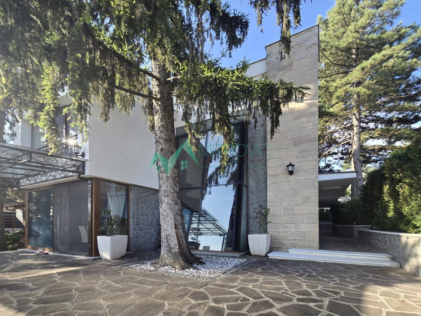 kuce-sremska-kamenica-3000247-1m0if Kuća na prodaju, Sremska Kamenica, Novi Sad, 388m², 1.534.700 €