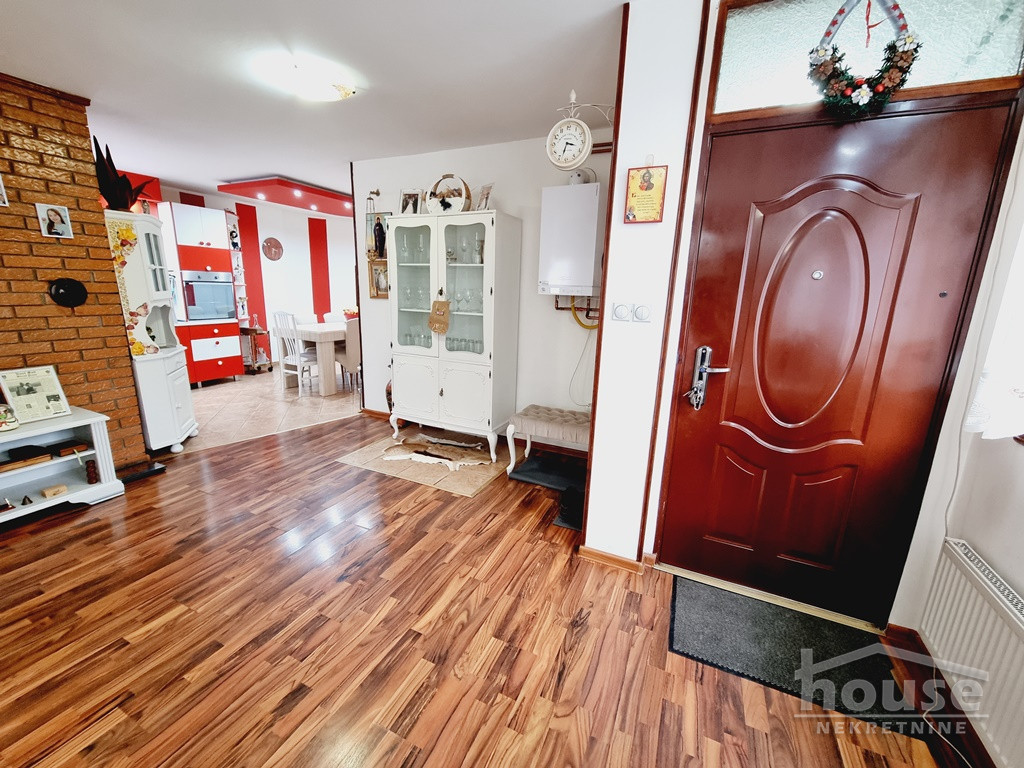 Kuća Prodaja Novi Sad  180 m2