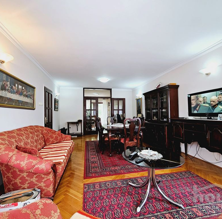 Kuća Prodaja Novi Sad  210 m2