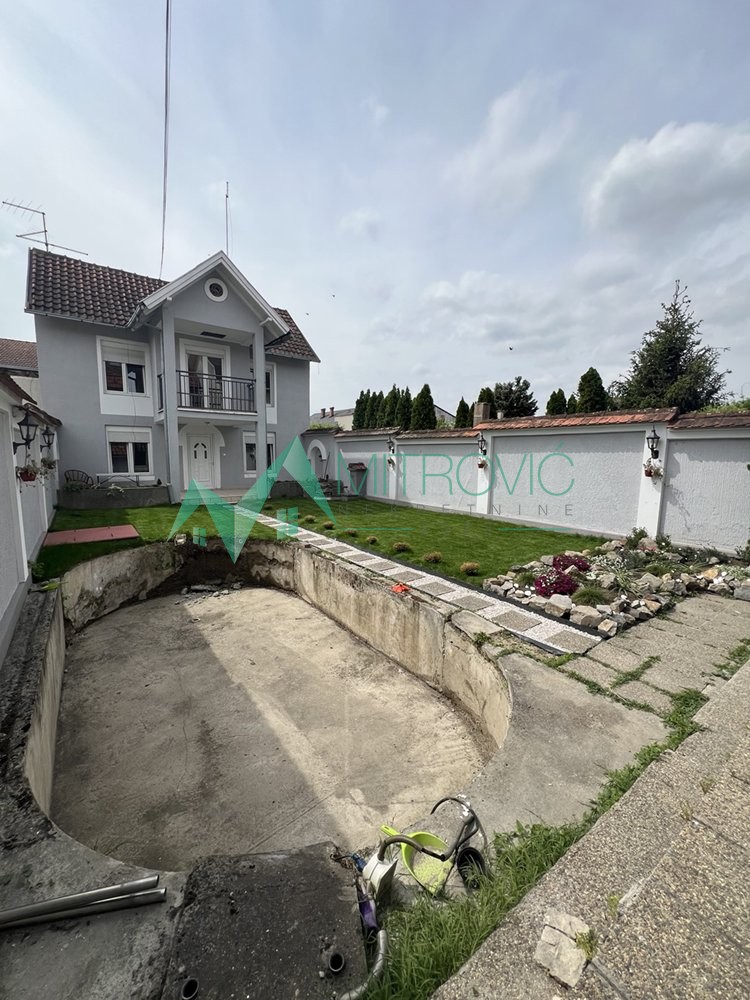 Kuća Prodaja Novi Sad Kuća Prodaja Novi Sad 435 m2