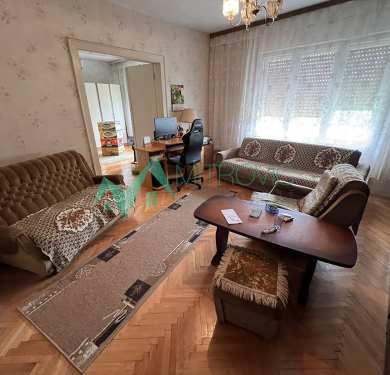 Kuća Prodaja Novi Sad  234 m2