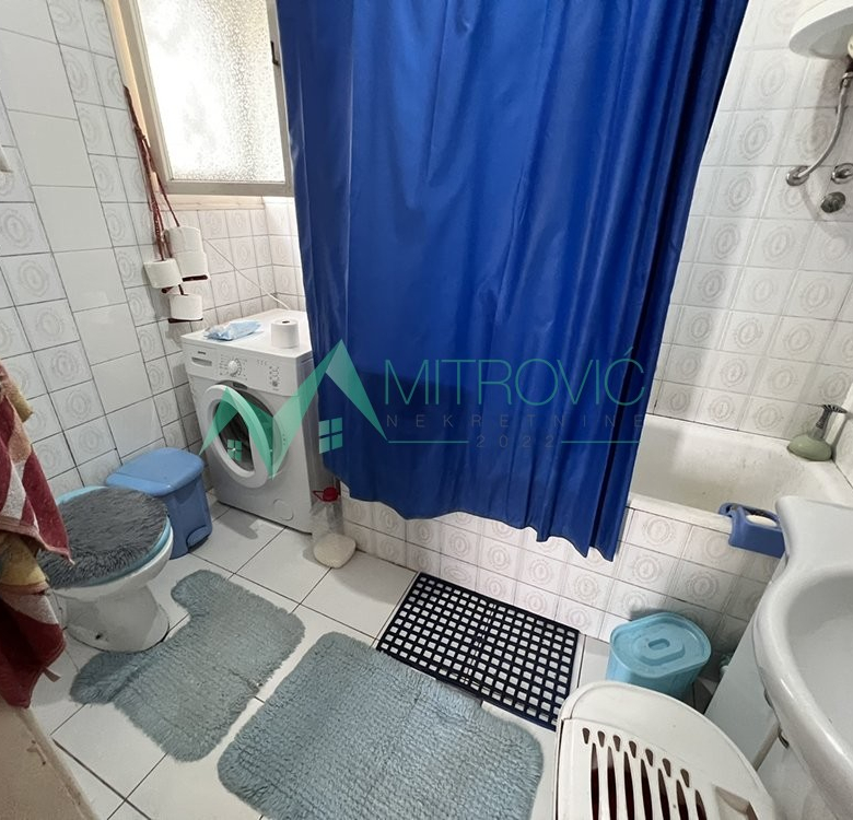 Kuća Prodaja Novi Sad  234 m2