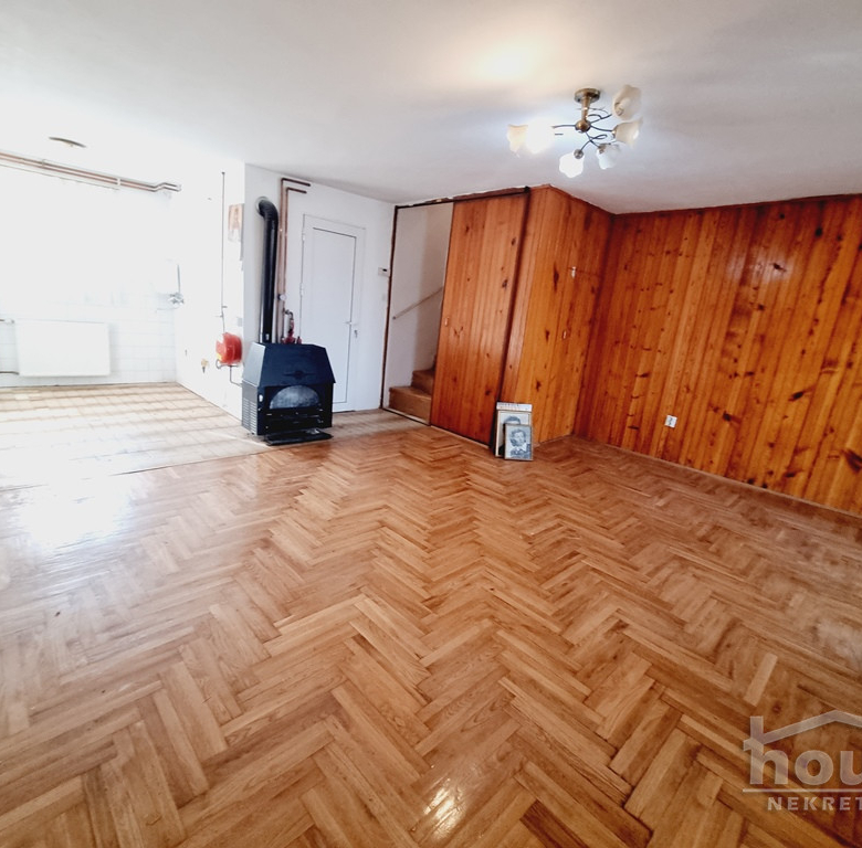 Kuća Prodaja Novi Sad  150 m2