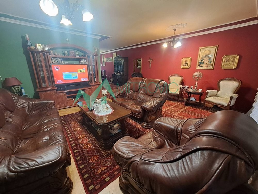 kuce-trandZament-3000147-tx6kv Kuća na prodaju, Trandžament, Novi Sad, 250m², 515.000 €