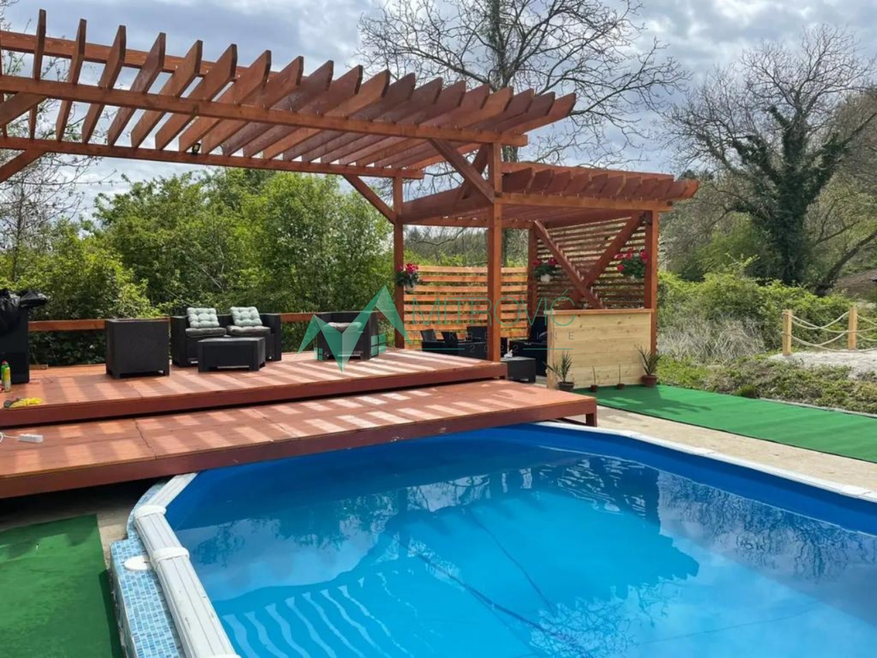 Kuća Prodaja Velika Remeta  180 m2