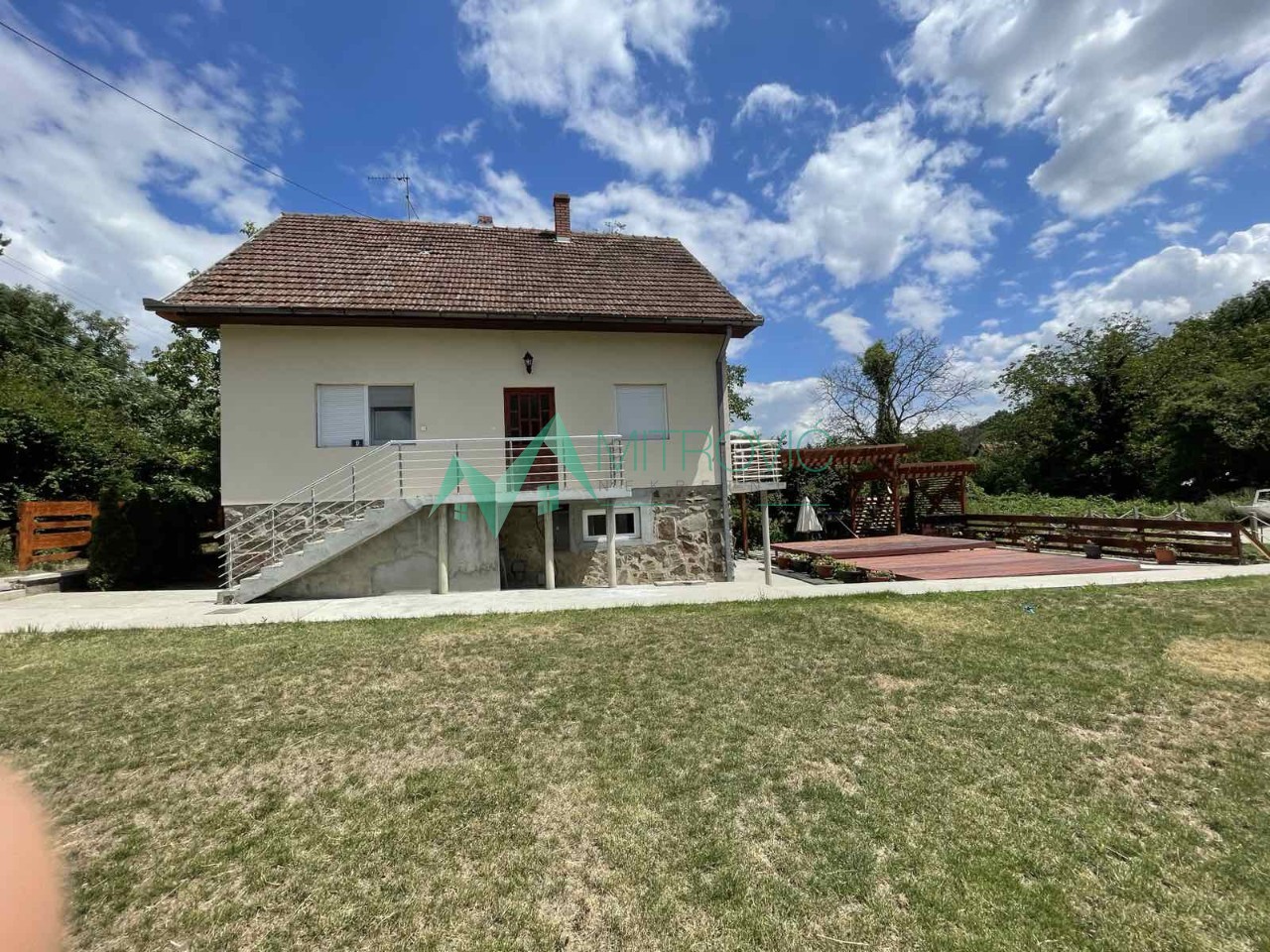 Kuća Prodaja Velika Remeta  180 m2