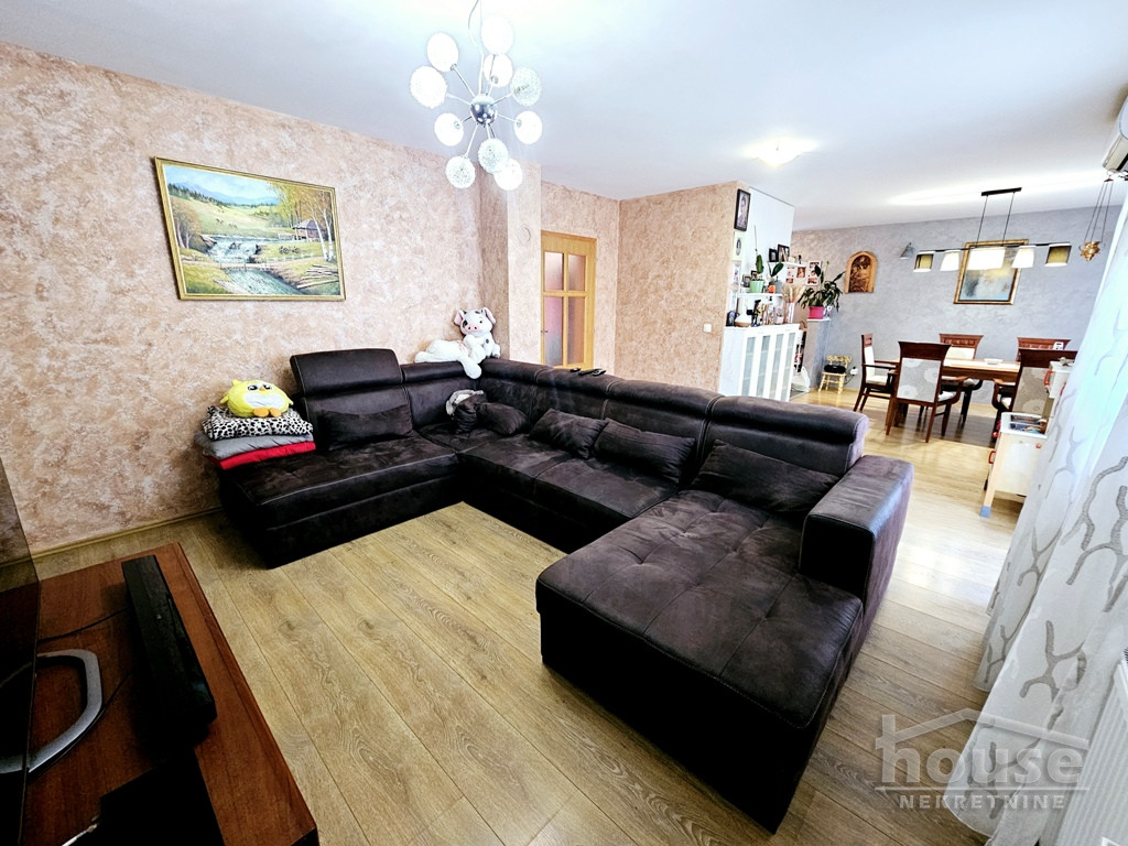 Kuća Prodaja Novi Sad  270 m2