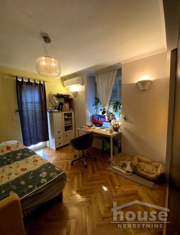 Kuća Prodaja Novi Sad  304 m2