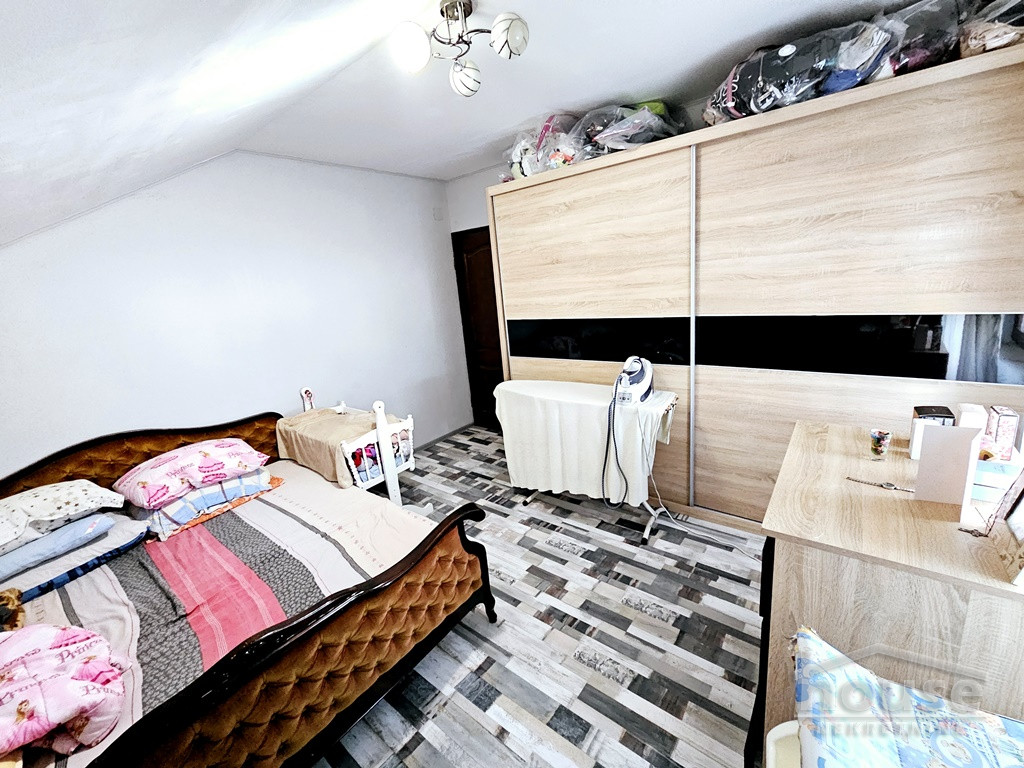 kuce-veternik-3046750-r68db Kuća na prodaju, Veternik, Novi Sad, 463m², 1. sprat, 463.500 €