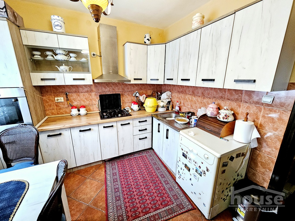 kuce-veternik-3046750-ypq3b Kuća na prodaju, Veternik, Novi Sad, 463m², 1. sprat, 463.500 €