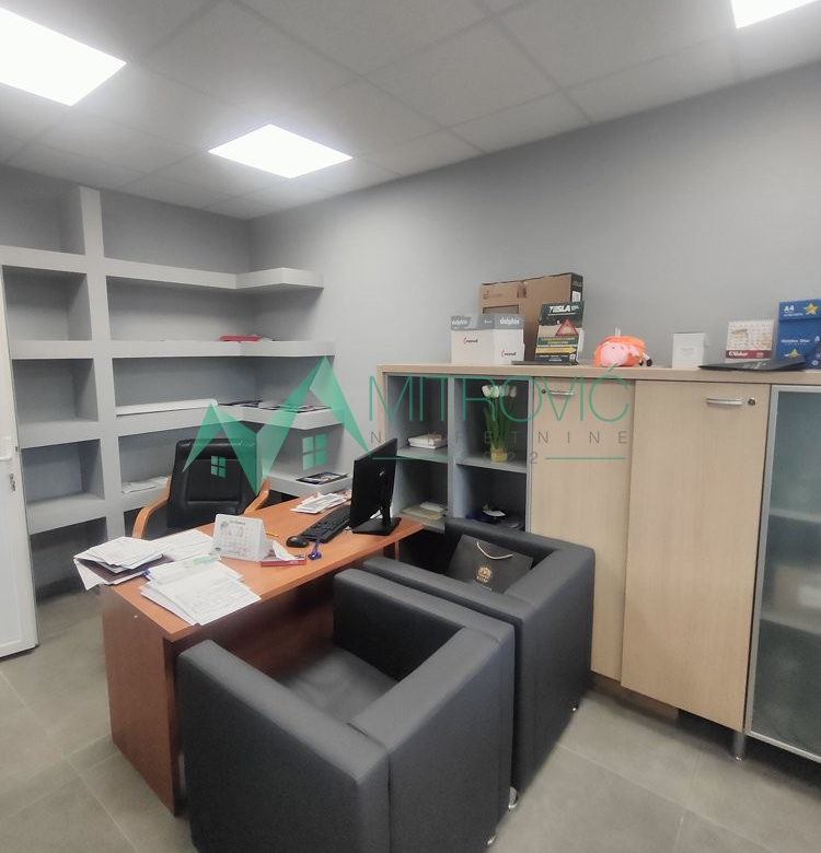 Lokal Prodaja Novi Sad  171 m2