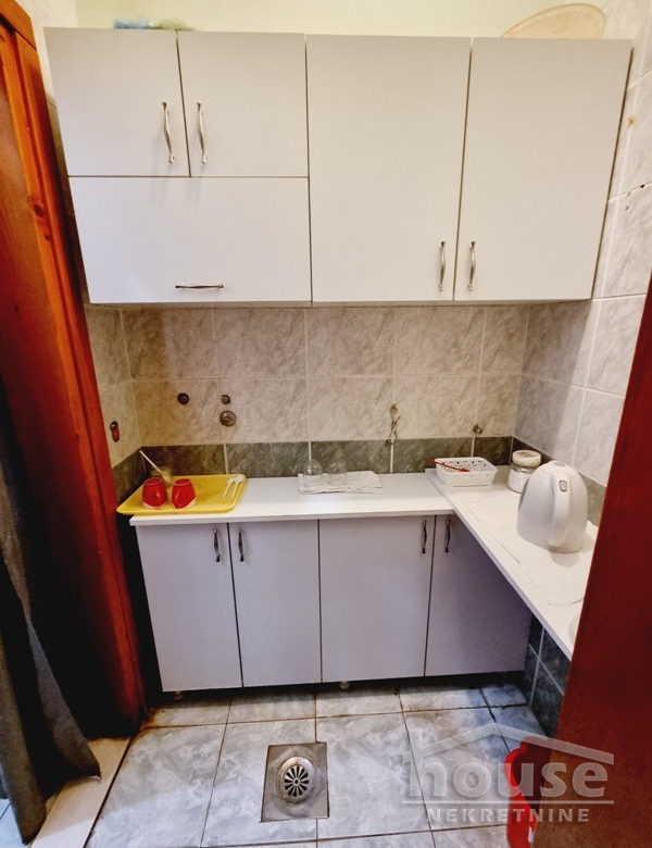 Lokal Prodaja Novi Sad  33 m2