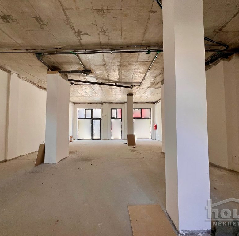 Lokal Prodaja Novi Sad  122 m2