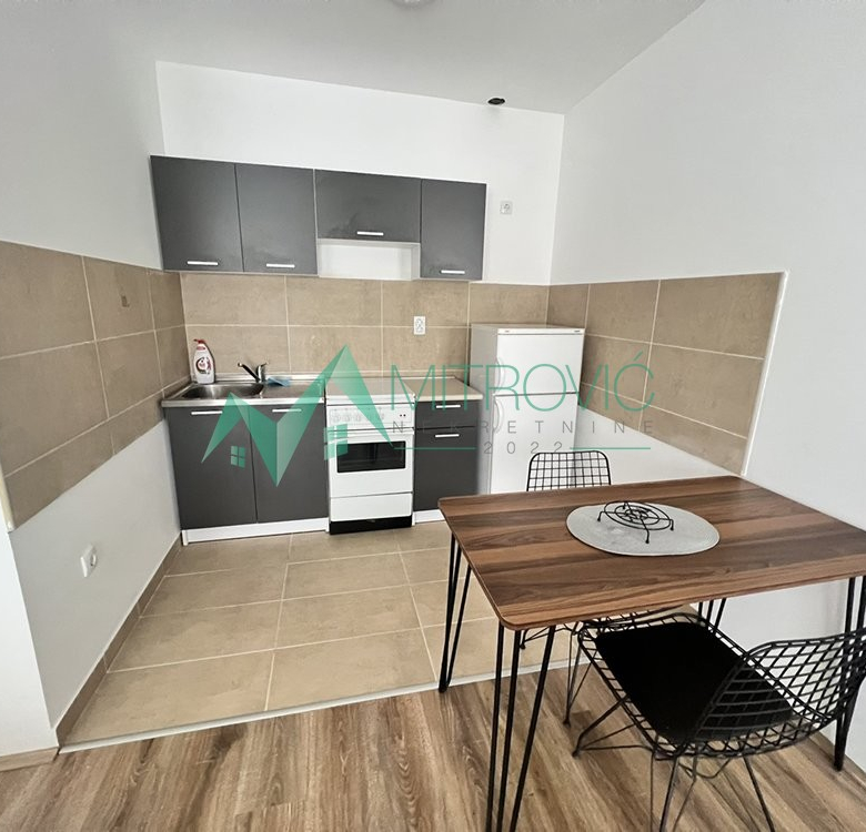 Stan Prodaja Novi Sad  32 m2