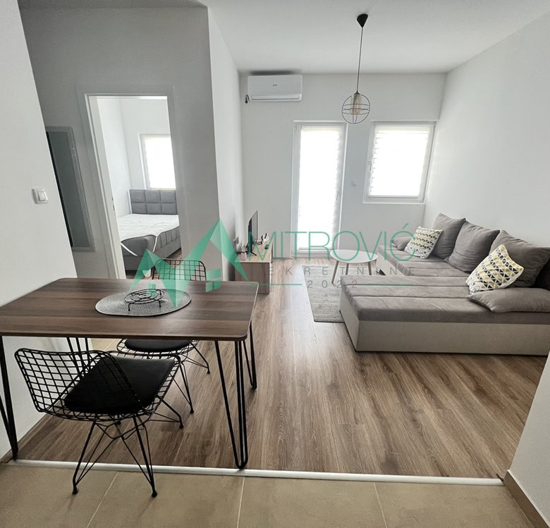 Stan Prodaja Novi Sad  32 m2