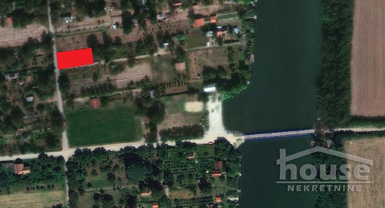 Plac Prodaja Novi Sad  656 m2
