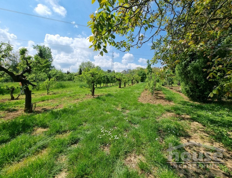 Plac Prodaja Novi Sad  816 m2