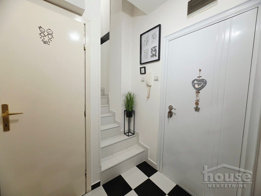 stanovi-1-5-dx-cara-dusana-1102025-40pjk Dvosoban stan na prodaju, Cara Dušana, Novi Sad, 61m², 6. sprat, 149.000 €