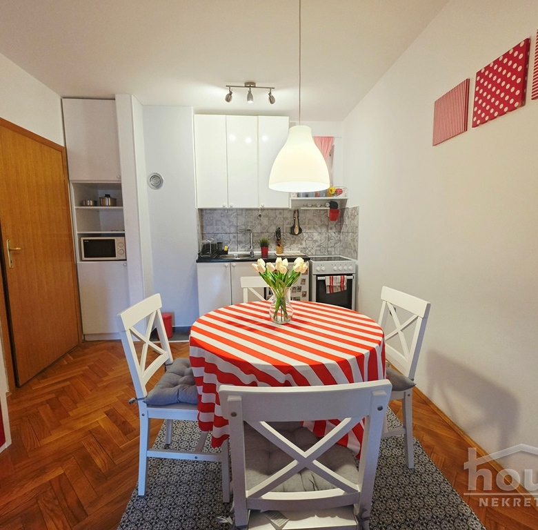 Stan Prodaja Novi Sad  61 m2
