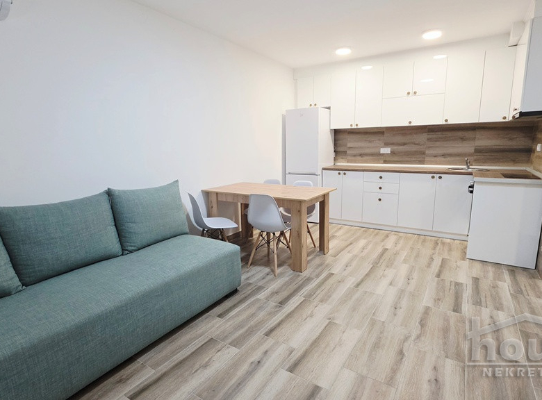 Stan Prodaja Novi Sad  38 m2