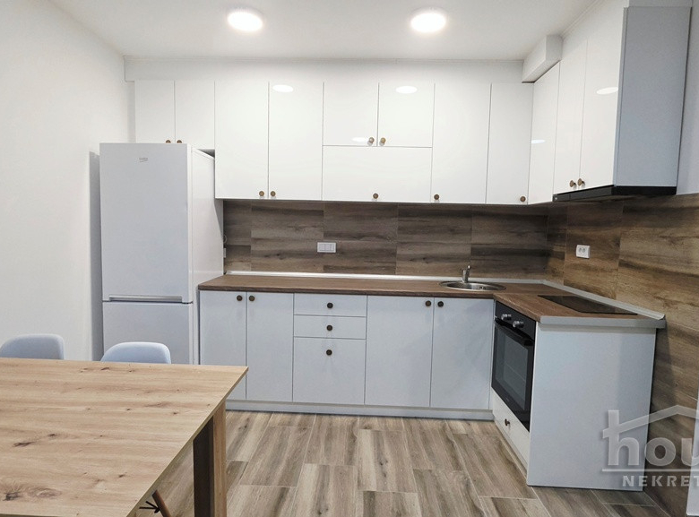 Stan Prodaja Novi Sad  38 m2