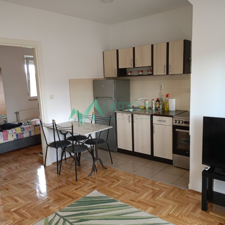 Stan Prodaja Novi Sad  29 m2