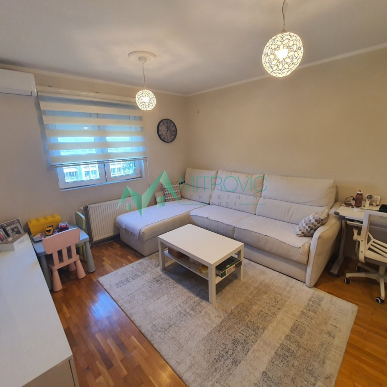 Stan Prodaja Novi Sad  38 m2