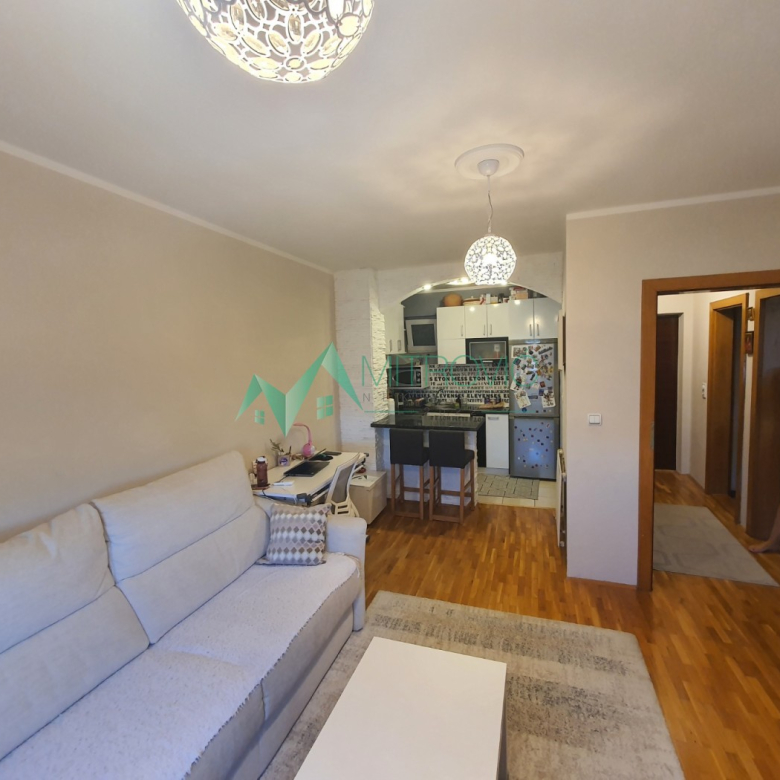 Stan Prodaja Novi Sad  38 m2