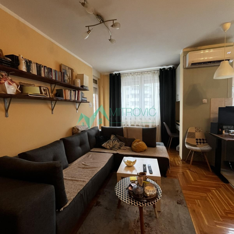 Stan Prodaja Novi Sad  41 m2