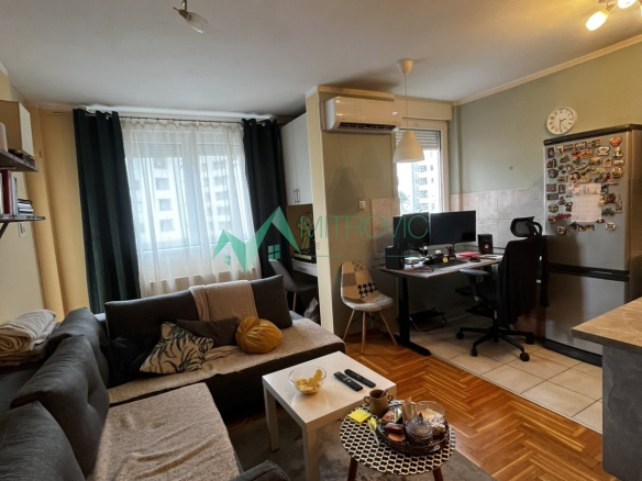 Stan Prodaja Novi Sad  41 m2