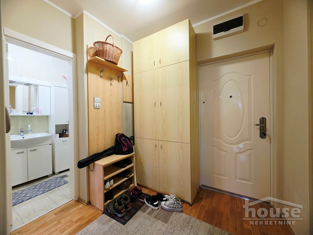 stanovi-1-5-re-bulevar-patrijarha-pavla-1102486-oj9lh Jednoiposoban stan na prodaju, Bulevar Patrijarha Pavla, Novi Sad, 45m², 3. sprat, 135.000 €