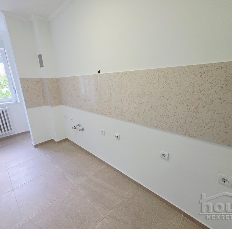 Stan Prodaja Novi Sad  47 m2