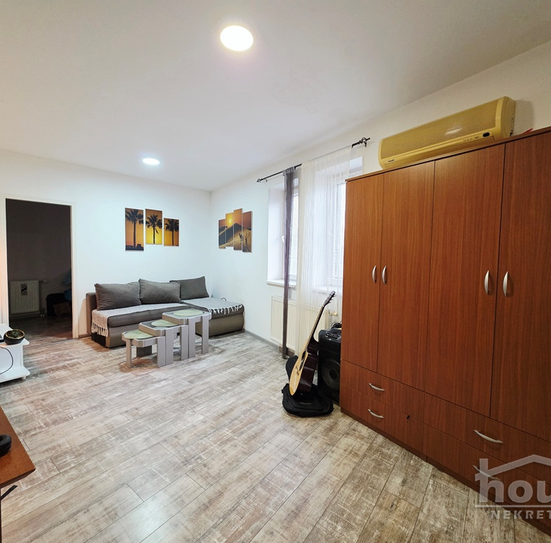 Stan Prodaja Novi Sad  42 m2
