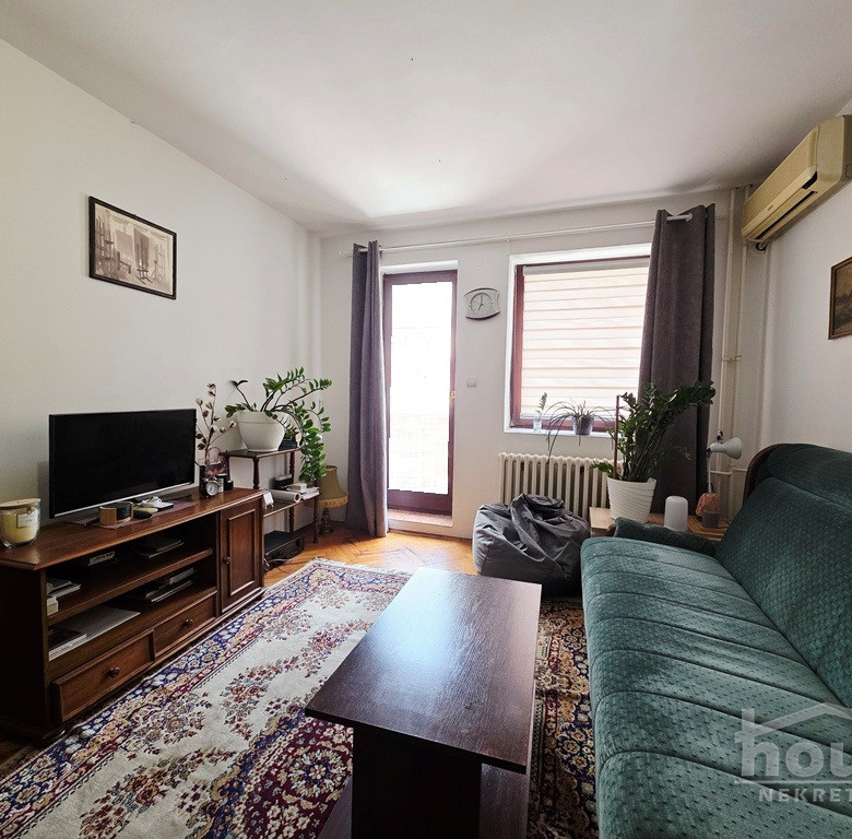 Stan Prodaja Novi Sad  40 m2