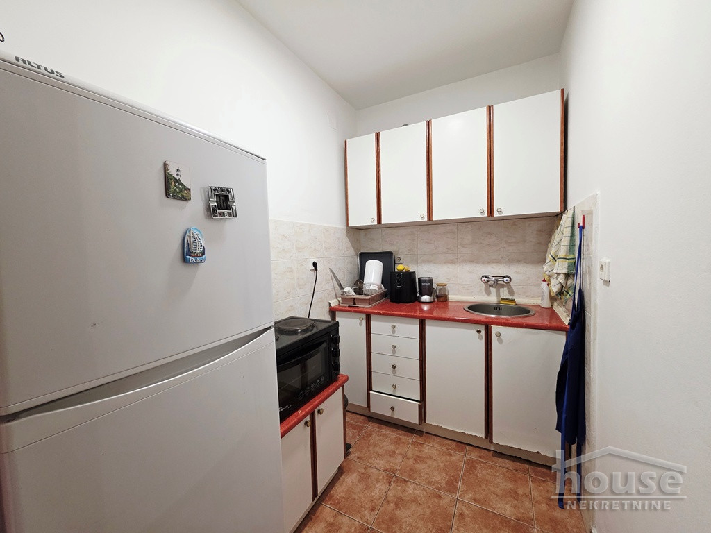 Stan Prodaja Novi Sad  40 m2