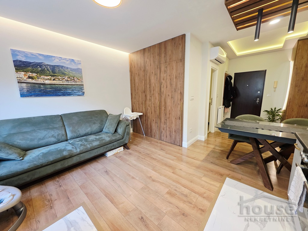 Stan Prodaja Novi Sad  48 m2
