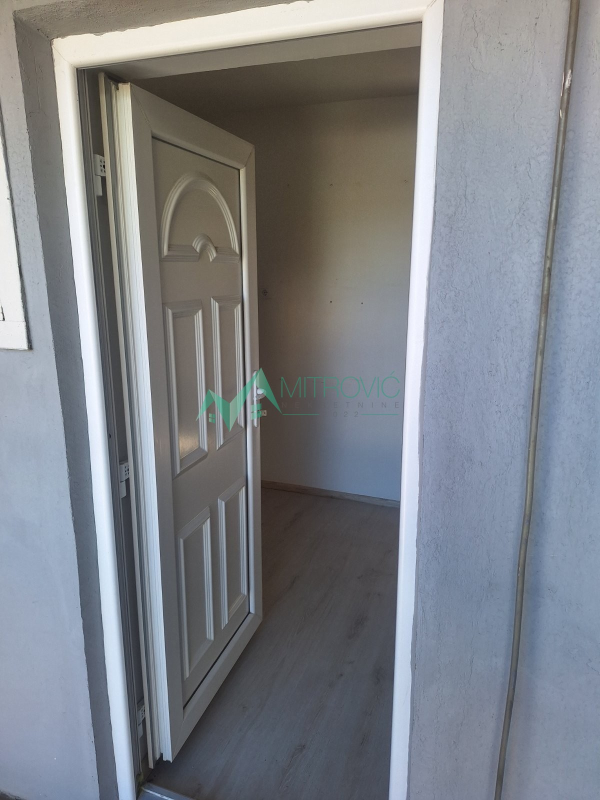 stanovi-1-5-re-podbara-1003295-88uxj Jednoiposoban stan na prodaju, Podbara, Novi Sad, 29m², 70.000 €