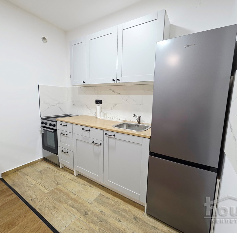 Stan Prodaja Novi Sad  38 m2