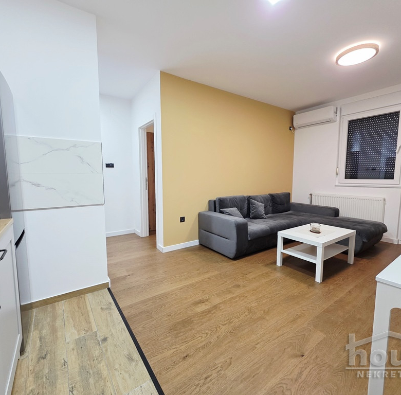 Stan Prodaja Novi Sad  38 m2