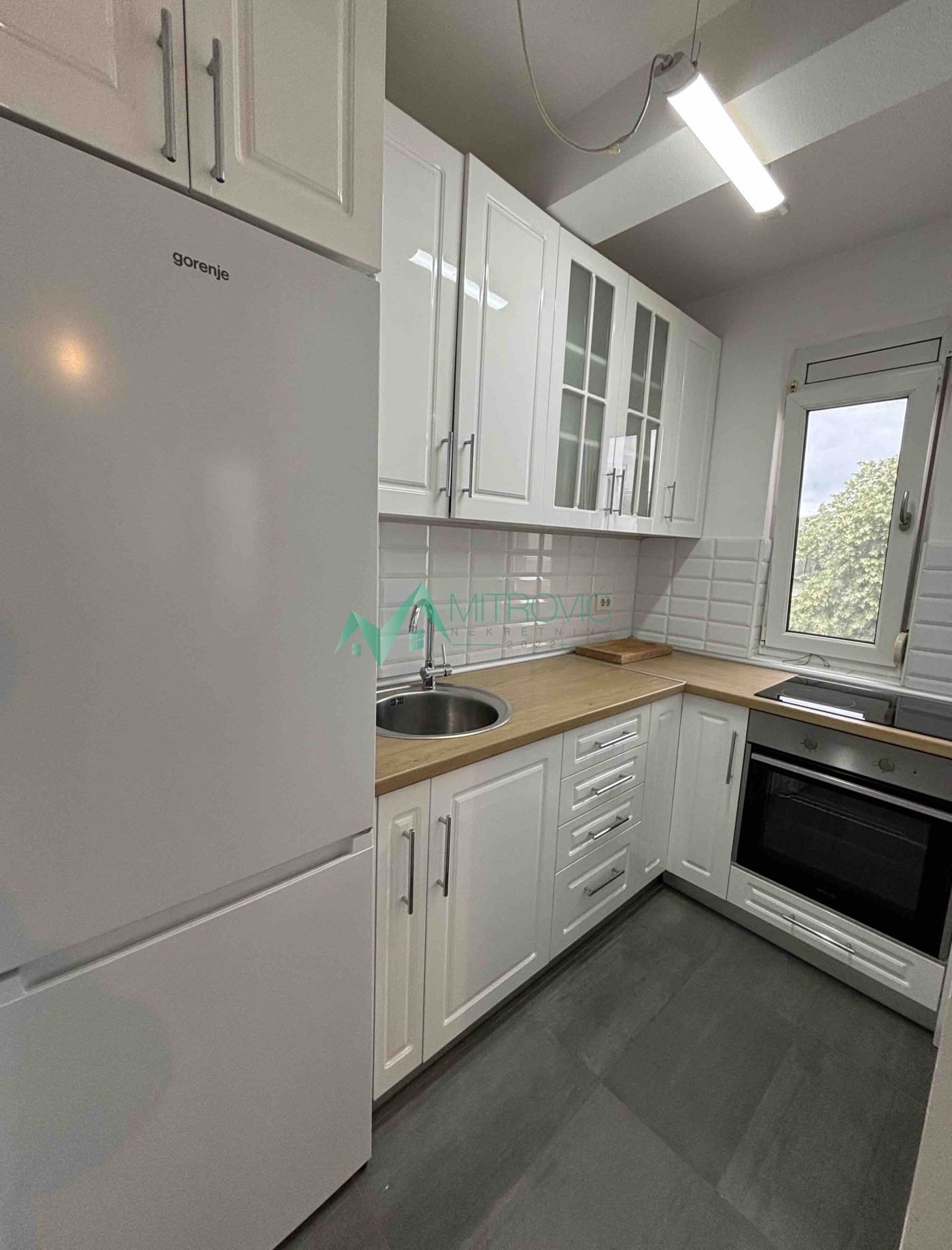 Stan Prodaja Novi Sad  42 m2