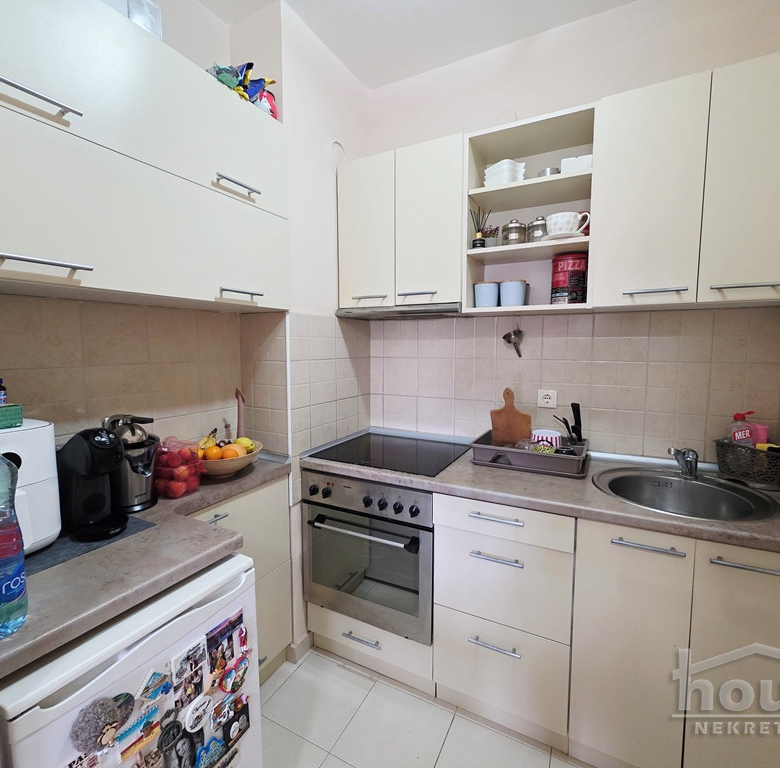 Stan Prodaja Novi Sad  37 m2