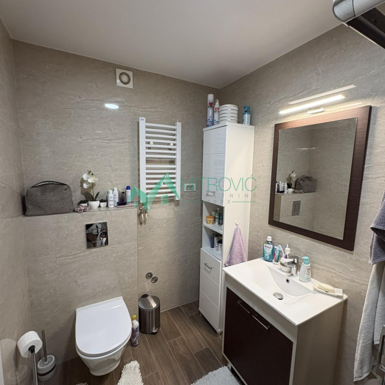Stan Prodaja Novi Sad  45 m2