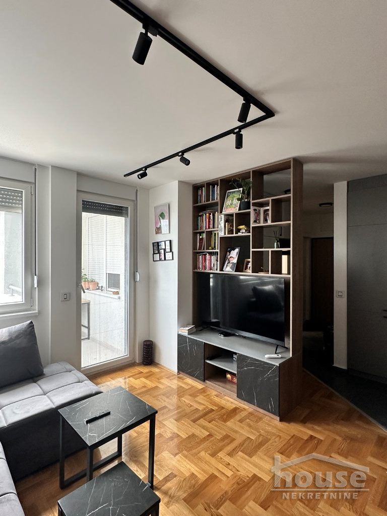 Stan Prodaja Novi Sad  43 m2