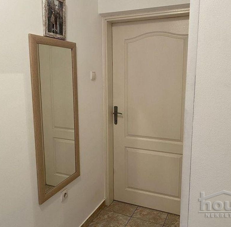 Stan Prodaja Novi Sad  37 m2