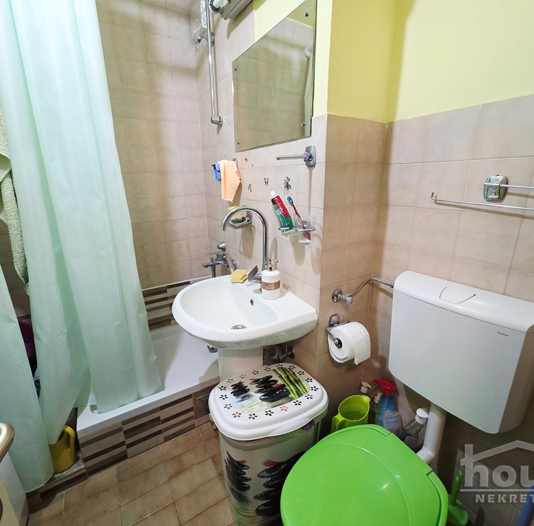 Stan Prodaja Novi Sad  46 m2