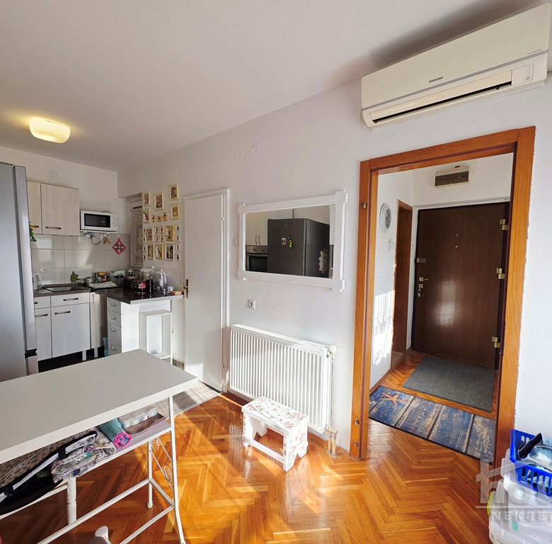 Stan Prodaja Novi Sad  39 m2